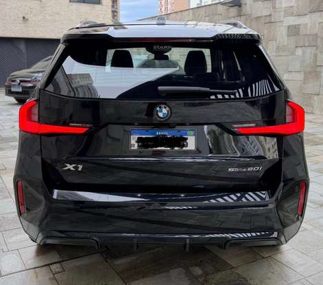 BMW-X1-2024