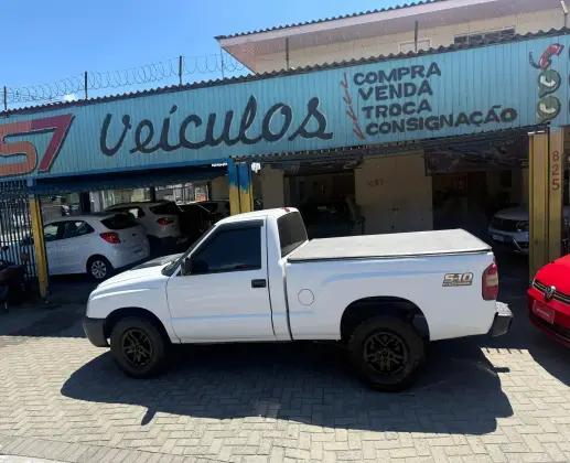 CHEVROLET S10 2.4 MPFI ADVANTAGE 4X2 CS 8V FLEX 2P MANUAL