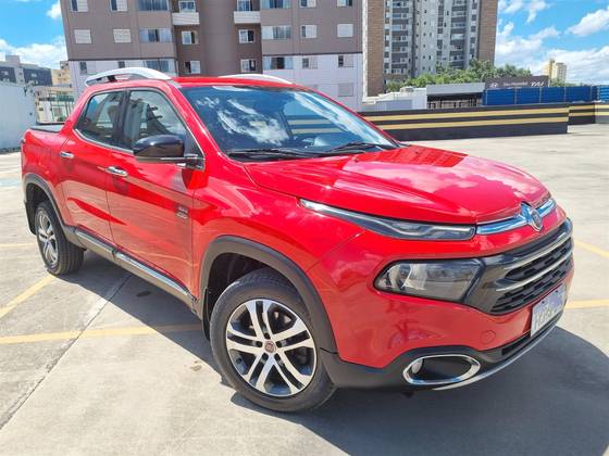 FIAT TORO 2.0 16V TURBO DIESEL VOLCANO 4WD AT9