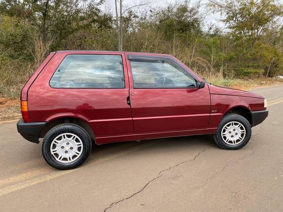 Fiat UNO 1.0 MPI Mille ELX 8V Gasolina 2P Manual