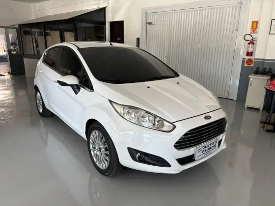 FORD FIESTA 1.0 ECOBOOST TITANIUM PLUS HATCH 12V GASOLINA 4P POWERSHIFT