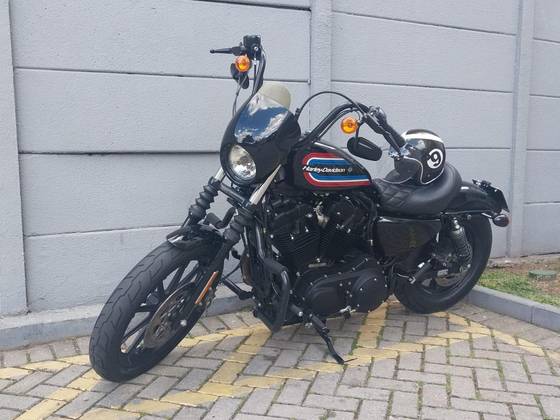 HARLEY-DAVIDSON SPORTSTER IRON 1200 