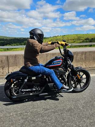 HARLEY-DAVIDSON-SPORTSTER IRON 1200-2020