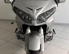 HONDA GL 1800 GOLD WING HONDA GL 1800 GOLD WING