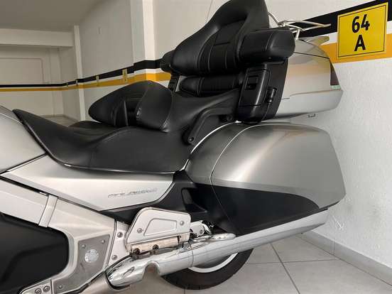 HONDA-GL 1800 GOLD WING HONDA-GL 1800 GOLD WING-2013
