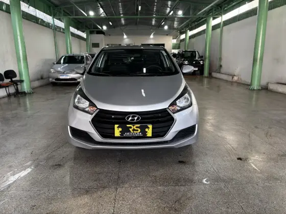 HYUNDAI HB20 1.0 COMFORT PLUS 12V FLEX 4P MANUAL HYUNDAI HB20 1.0 COMFORT PLUS 12V FLEX 4P MANUAL