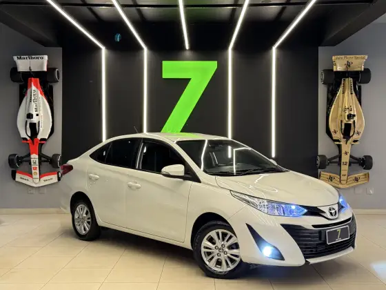 TOYOTA YARIS 1.5 16V FLEX SEDAN XL MANUAL