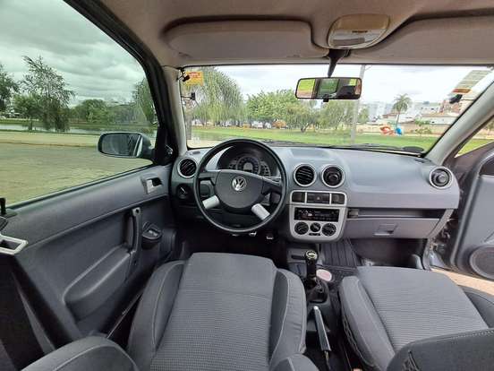 VOLKSWAGEN-PARATI-2007