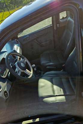 VOLKSWAGEN-SAVEIRO-2009
