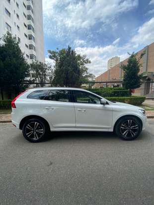 VOLVO-XC60-2013