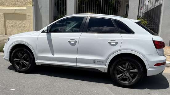 AUDI-Q3-1.4 TFSI ATTRACTION GASOLINA 4P S TRONIC AUDI-Q3-2015
