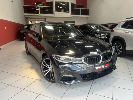 BMW 320i 2.0 16V TURBO FLEX M SPORT AUTOMÁTICO BMW 320i 2.0 16V TURBO FLEX M SPORT AUTOMÁTICO
