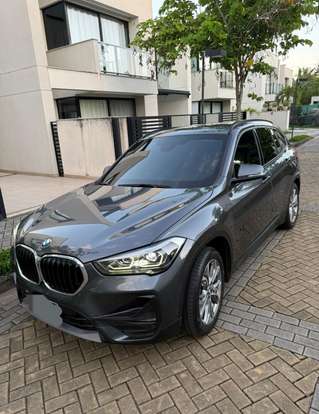 BMW-X1-2021
