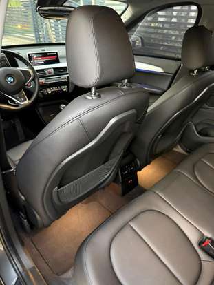 BMW-X1-2021