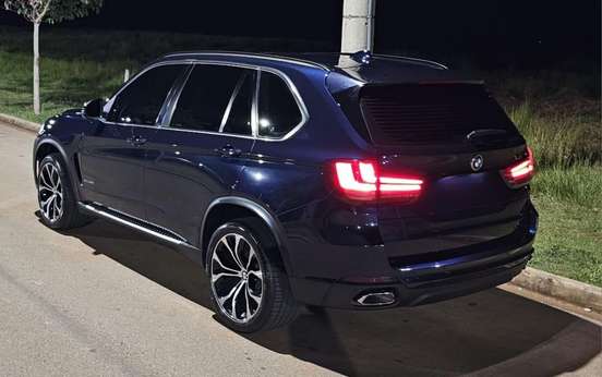BMW-X5-2018