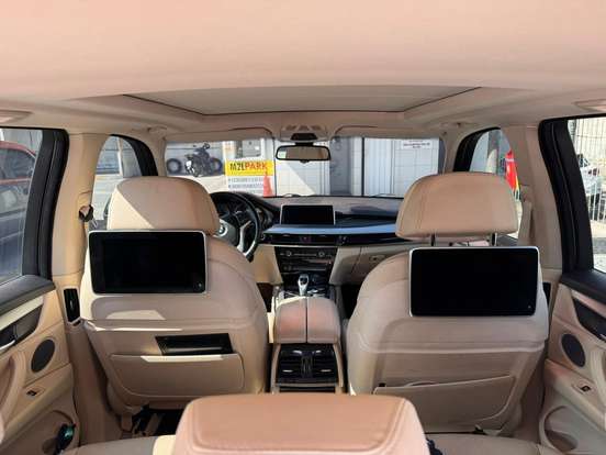BMW-X5-2018