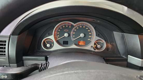 CHEVROLET-MERIVA-2010