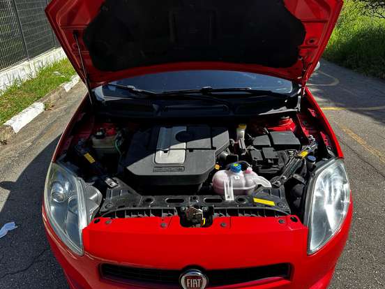 FIAT-BRAVO-2013
