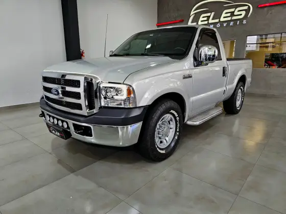 FORD F-250 3.9 XLT MAX POWER 4X2 CD DIESEL 4P MANUAL FORD F-250 3.9 XLT MAX POWER 4X2 CD DIESEL 4P MANUAL