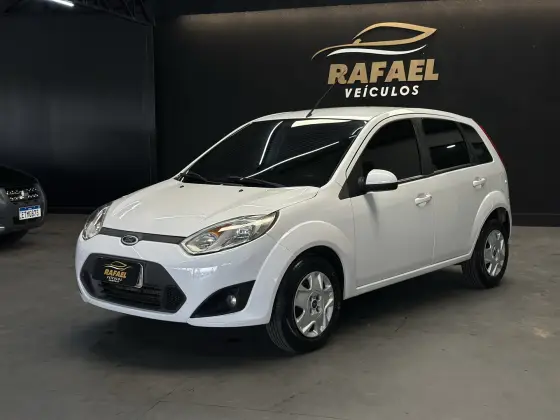 FORD FIESTA 1.6 MPI CLASS HATCH 8V FLEX 4P MANUAL FORD FIESTA 1.6 MPI CLASS HATCH 8V FLEX 4P MANUAL