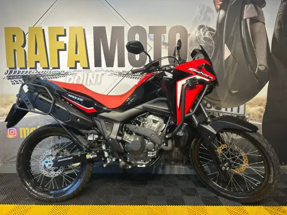 HONDA XRE 300 SAHARA RALLY 