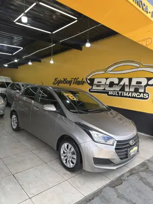HYUNDAI HB20 1.0 COMFORT PLUS 12V FLEX 4P MANUAL HYUNDAI HB20 1.0 COMFORT PLUS 12V FLEX 4P MANUAL