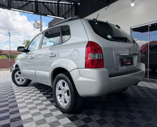 HYUNDAI TUCSON 2.0 MPFI GLS 16V 143CV 2WD FLEX 4P AUTOMÁTICO
