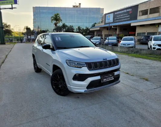 JEEP COMPASS 1.3 T270 TURBO HÍBRIDO S 4XE AT6 JEEP COMPASS 1.3 T270 TURBO HÍBRIDO S 4XE AT6