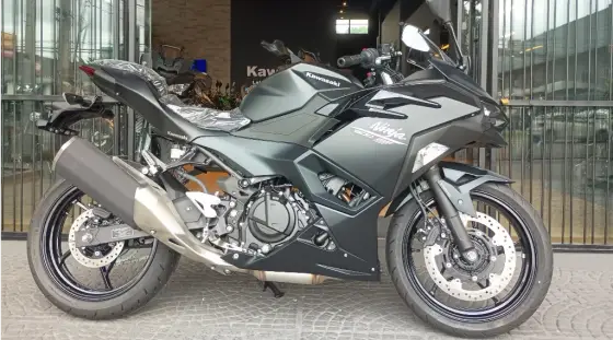 KAWASAKI NINJA 500 