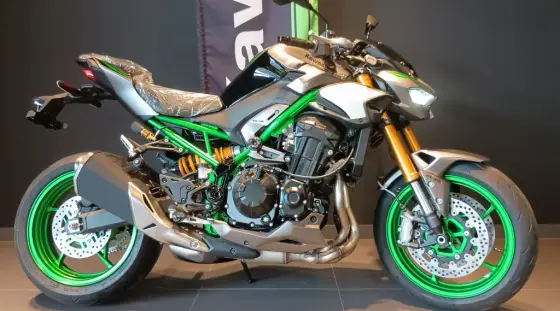 KAWASAKI Z900 R EDITION KAWASAKI Z900 R EDITION