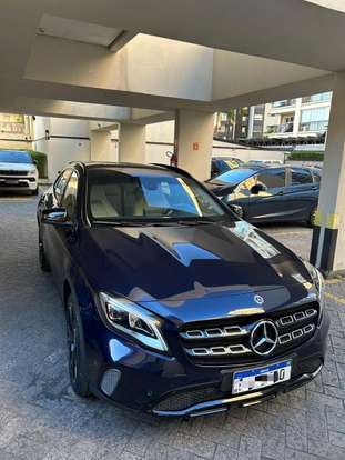 MERCEDES-BENZ-GLA 200-2018