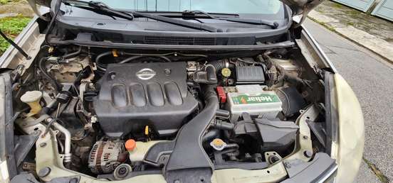 NISSAN-LIVINA-1.8 SL 16V FLEX 4P AUTOMÁTICO NISSAN-LIVINA-2011