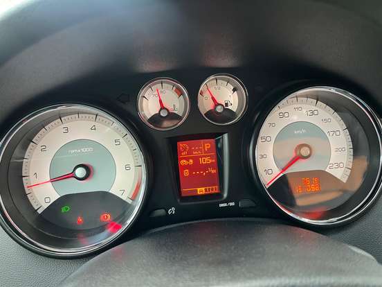 PEUGEOT-408-1.6 GRIFFE 16V TURBO GASOLINA 4P AUTOMÁTICO PEUGEOT-408-2015