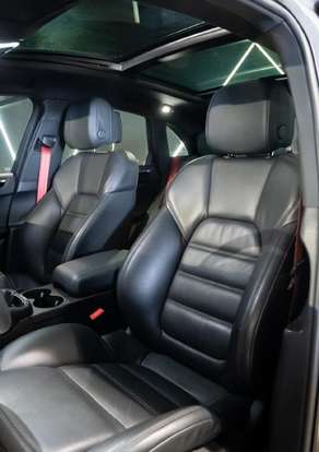 PORSCHE-MACAN-2022