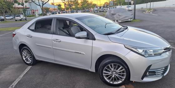 TOYOTA COROLLA 1.8 GLI UPPER 16V FLEX 4P AUTOMÁTICO