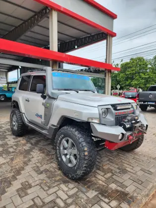 TROLLER T4 3.2 XLT 4X4 20V TURBO INTERCOOLER DIESEL 2P MANUAL