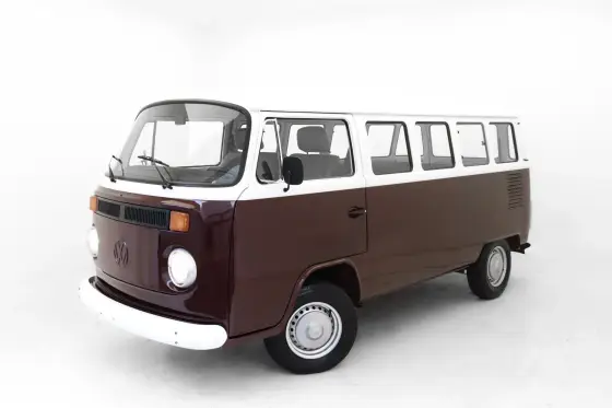 VOLKSWAGEN KOMBI 1.6 STD 8V GASOLINA 3P MANUAL