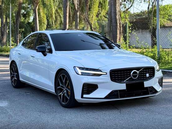 VOLVO-S60-2.0 T8 POLESTAR ENGINEERED HÍBRIDO 4P AUTOMÁTICO VOLVO-S60-2020