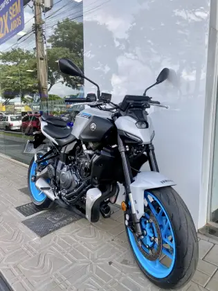 YAMAHA MT-07 CONNECTED ABS YAMAHA MT-07 CONNECTED ABS