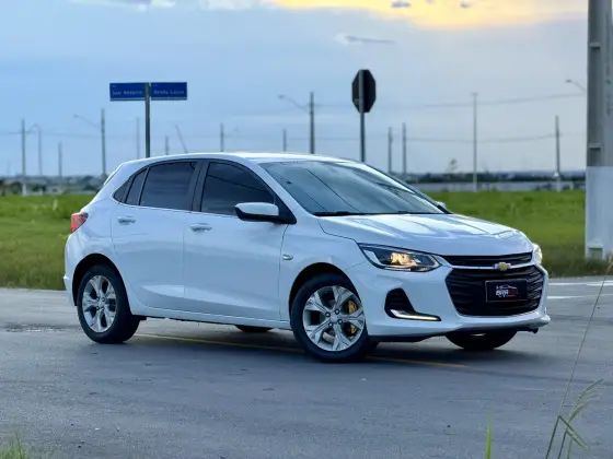 CHEVROLET ONIX 1.0 TURBO FLEX PREMIER AUTOMÁTICO CHEVROLET ONIX 1.0 TURBO FLEX PREMIER AUTOMÁTICO