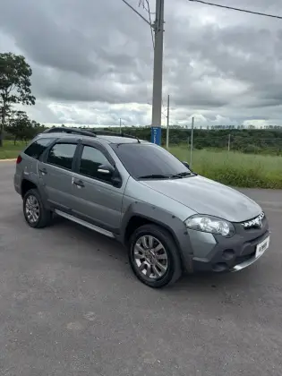 FIAT PALIO 1.8 MPI ADVENTURE WEEKEND 16V FLEX 4P MANUAL FIAT PALIO 1.8 MPI ADVENTURE WEEKEND 16V FLEX 4P MANUAL