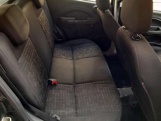 FIAT-UNO-1.0 EVO VIVACE 8V FLEX 4P MANUAL FIAT-UNO-2013