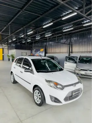 FORD FIESTA 1.0 ROCAM HATCH 8V FLEX 4P MANUAL