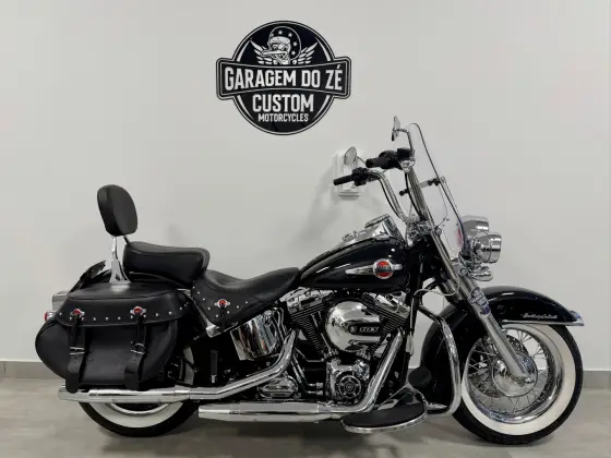 HARLEY-DAVIDSON SOFTAIL HERITAGE CLASSIC 