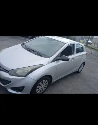HYUNDAI HB20 1.0 COMFORT PLUS 12V FLEX 4P MANUAL
