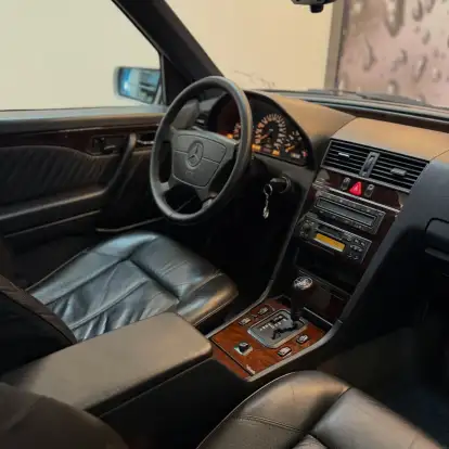 MERCEDES-BENZ-C 230-1996