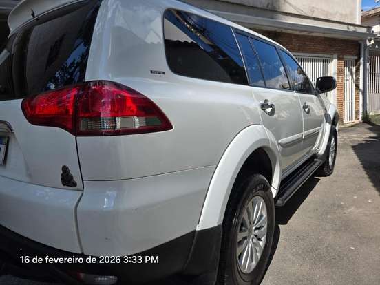 MITSUBISHI-PAJERO DAKAR-3.2 HPE 4X4 7 LUGARES 16V TURBO INTERCOOLER DIESEL 4P AUTOMÁTICO MITSUBISHI-PAJERO DAKAR-2014
