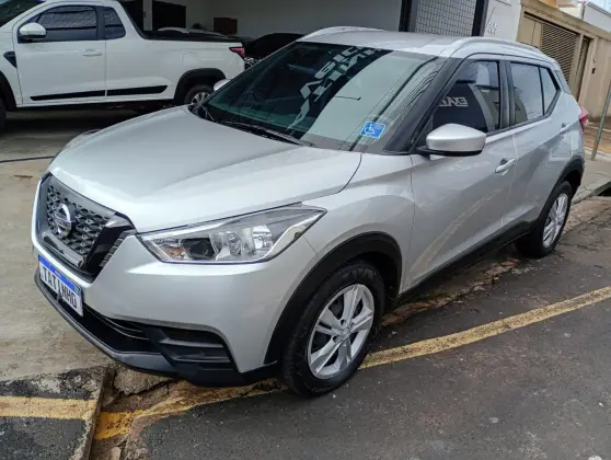 NISSAN KICKS 1.6 16V FLEXSTART S DIRECT 4P XTRONIC NISSAN KICKS 1.6 16V FLEXSTART S DIRECT 4P XTRONIC