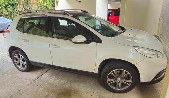 PEUGEOT-2008-2016