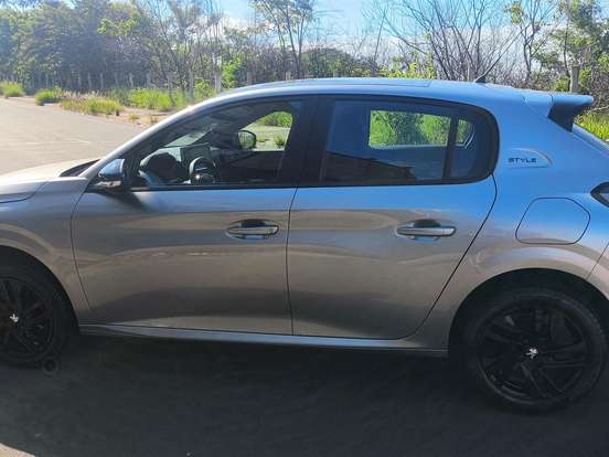 PEUGEOT-208-1.0 FIREFLY FLEX STYLE MANUAL PEUGEOT-208-2023